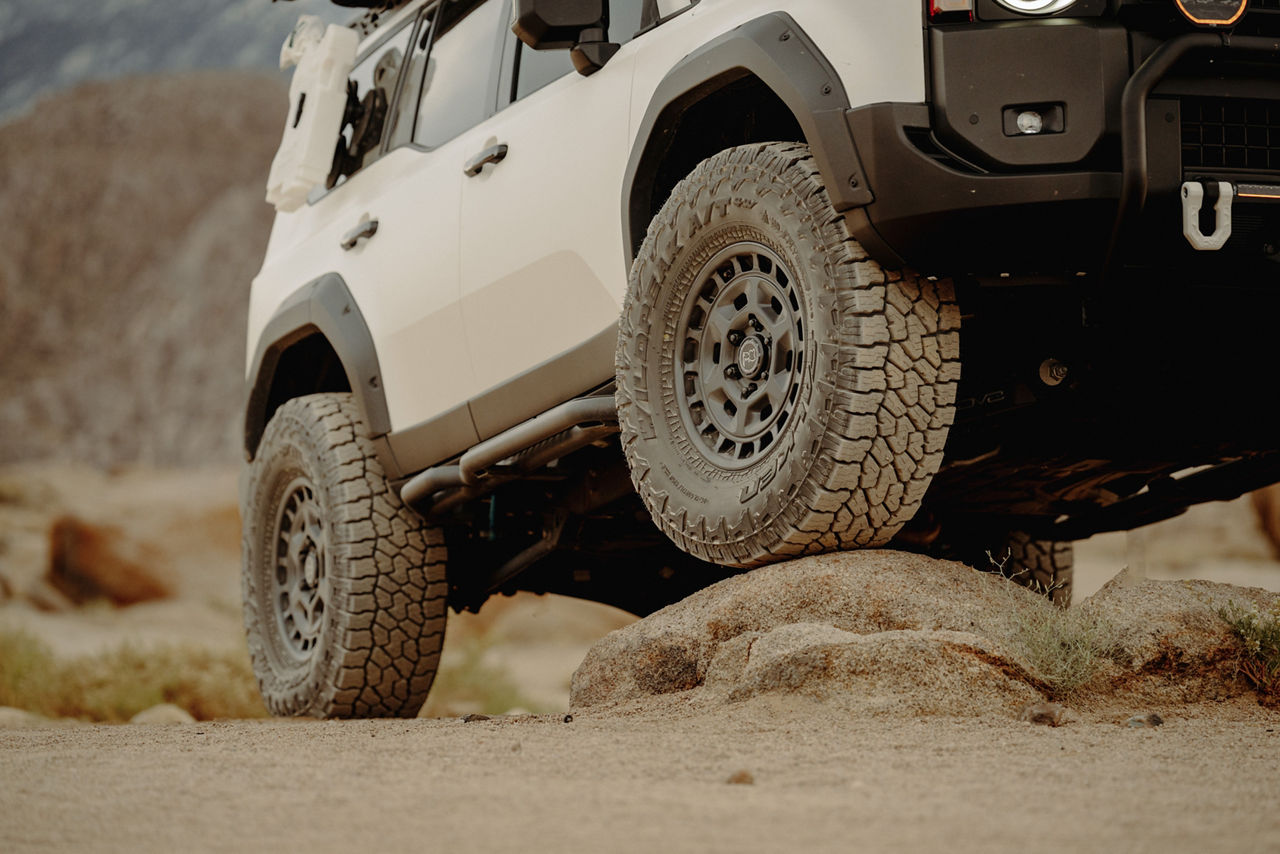 2025 Toyota Land Cruiser - Black Rhino ROVER FORGED - Black